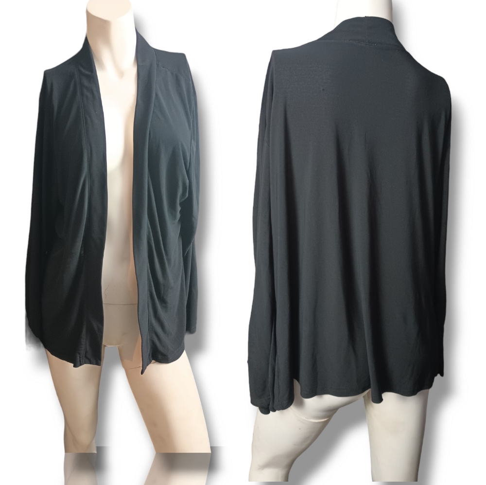 WOW BLACK CARDIGAN SWEATER
